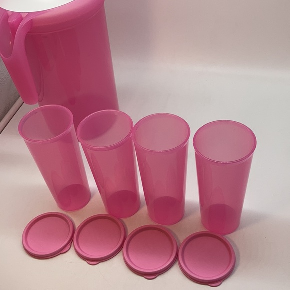 Tupperware Jumbo Jug and 4 Tumblers Set - Picture 10 of 16